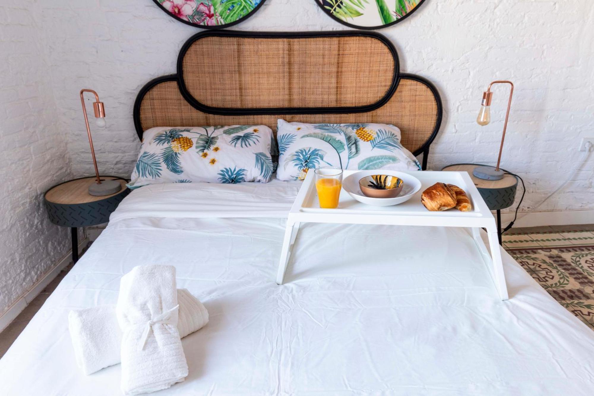 Enchanting 2 Bedroom Flat With Terrace Near Placa Espanya Barcelona Exterior foto