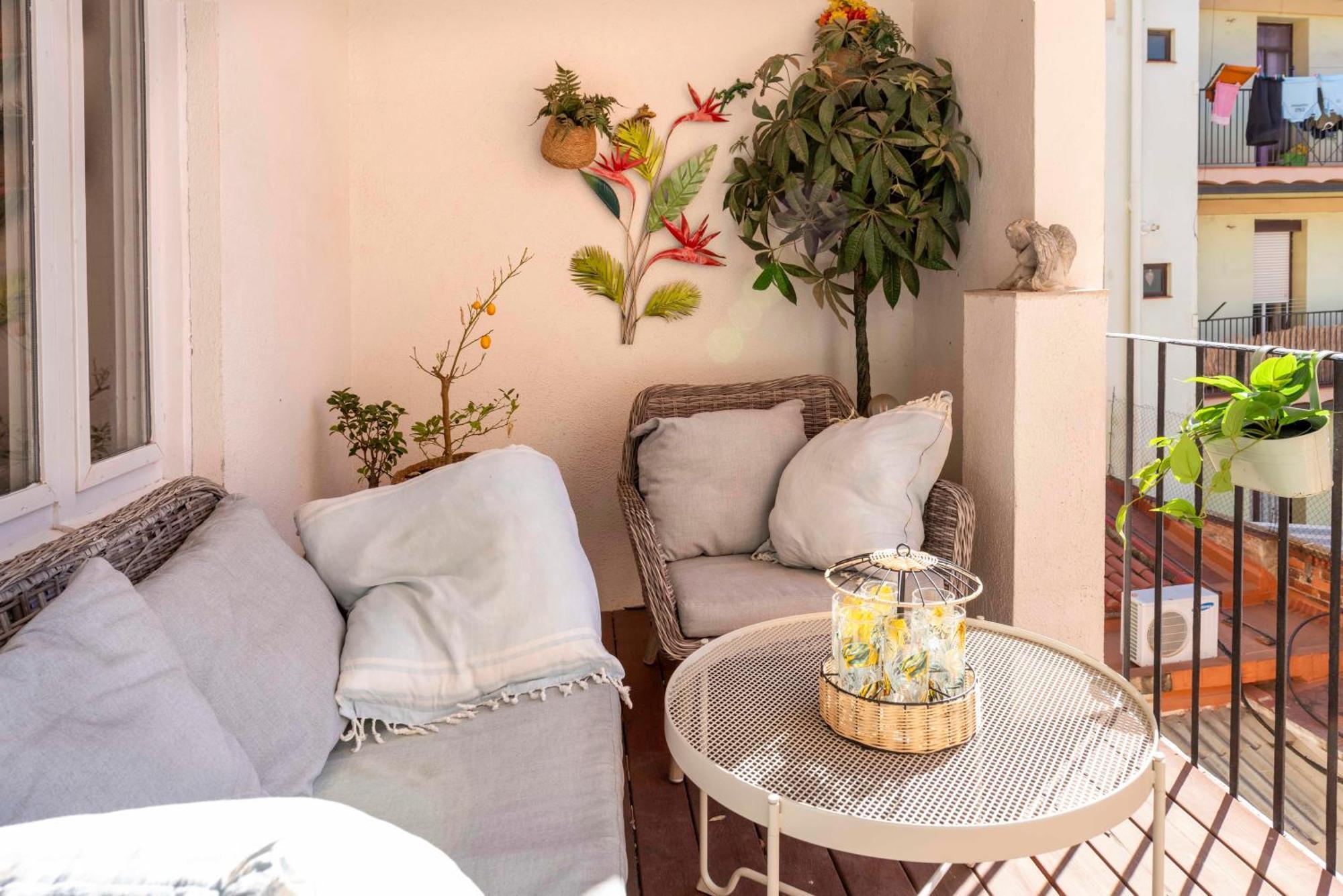 Enchanting 2 Bedroom Flat With Terrace Near Placa Espanya Barcelona Exterior foto