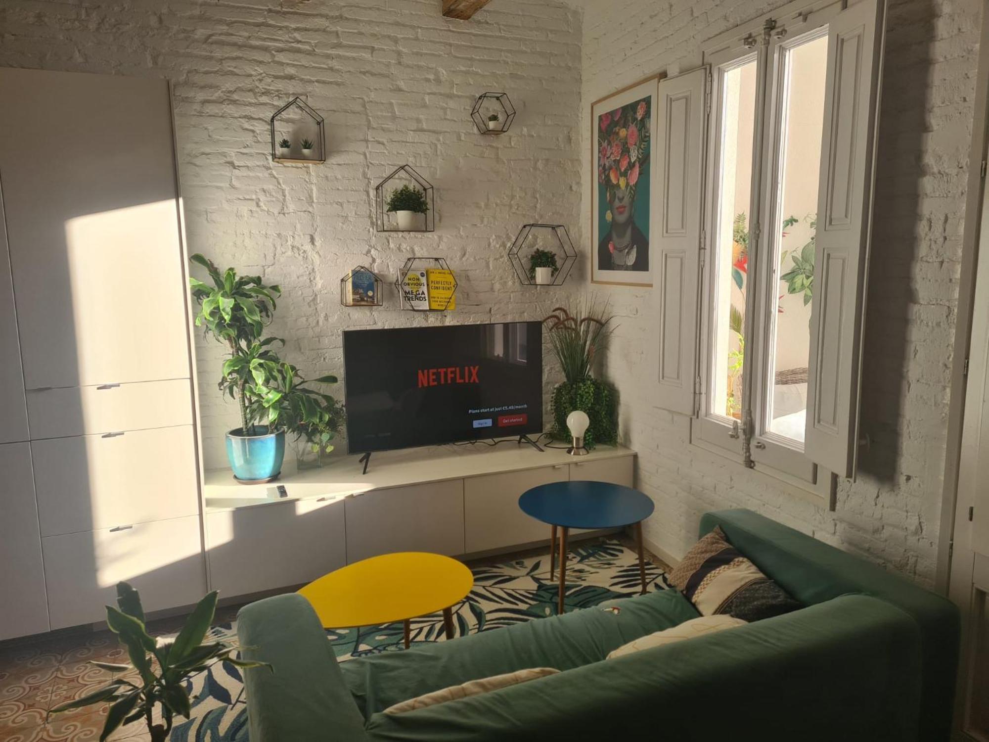 Enchanting 2 Bedroom Flat With Terrace Near Placa Espanya Barcelona Exterior foto